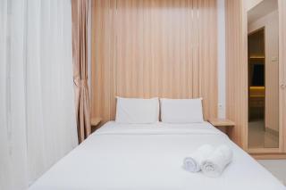 Clean and Elegant 1BR at The Oasis Apartment By Travelio - Bekasi - 9
