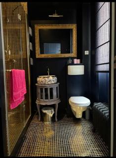 Room S - Louvre Museum - shared bathroom with host - Parijs - 3