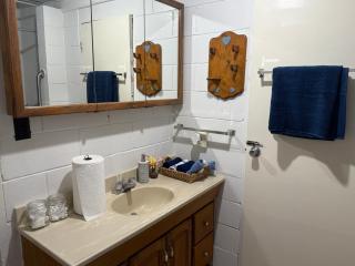 2 Bedrooms Basement Apartment - Tallahassee - 1