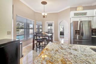 Paradise Retreat and POOL home - Cape Coral - 2