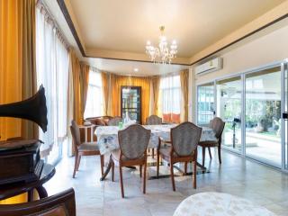 OYO 750 Baan Suan Ampond - Bangkok - 8