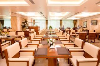 Lakeside Hotel Nam Dinh - 9