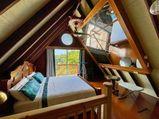 Romantic Attic - Castries - 9