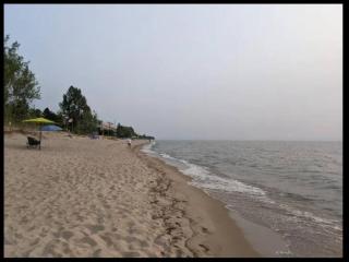 Cozy cottage on a private beach -Georgian Bay - Tiny - 2