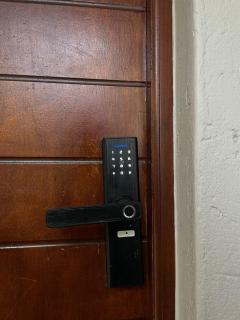 2-BR Apt, Pool access & Balcony, Paulshof - 2