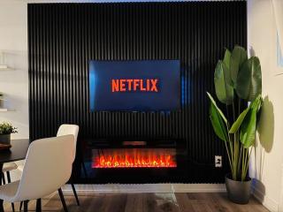 Luxury Stay Near Niagara Falls - 7