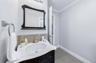 Ultimate Lakeview Retreat - Hot Tub, Paddle & Play - Bancroft - 8