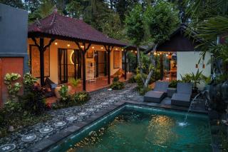 2BDR Classic Villa + Pool, Garden, Kitchen, Pond - Ubud - 8