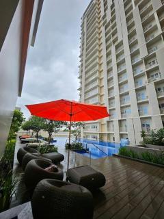 Hotel inspired cozy condo at Park McKinley West - Manila - 1