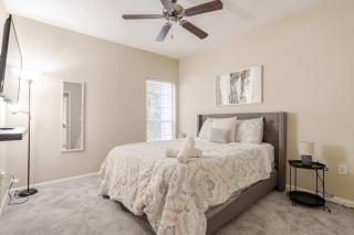 Luxury -2BR- Buckhead Retreat - Free Parking - 9
