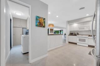 Boho Chic Heated Pool Beach Proximity Escapism at its finest Coconut Key H0MES - Fort Lauderdale - 1