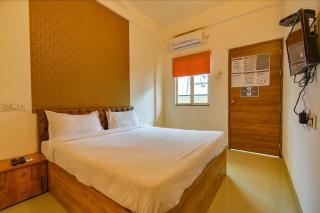 FabHotel Tiru Residency - Pune - 4