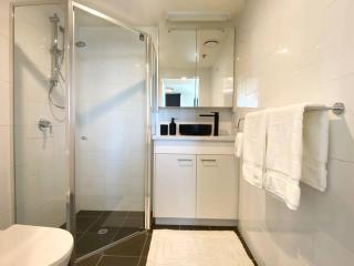 Luxury River view holiday home - Brisbane - 9