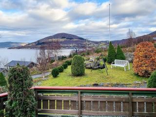 Four-Bedroom Holiday home in Hundeidvik - Hundeidvik - 4