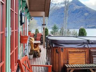 Four-Bedroom Holiday home in Hundeidvik - Hundeidvik - 8