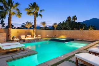 Desert Mist by VARE PoolSpa Putting Green - La Quinta - 0