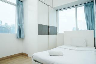 Spacious 3BR Ambassade Kuningan Apartment By Travelio - Jakarta - 6