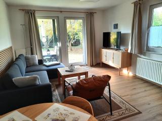 Ferienhaus Sasse Ferienwohnungen mit Garten & Grill - Mölschow - 3