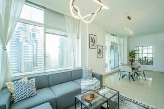 Stunning 1BR with Palm Jumeriah View in Marina - Dubai - 0