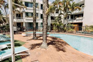 Headlands Beachside Retreat - 50 metres to beach - Alexandra Headland - 8