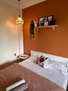 Casa Bella Private Suite With Balcony Garden with WiFi AC Smart TV Kitchenette Work Desk - 8
