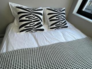 COMMA HOUSE Shinjuku301 - 8