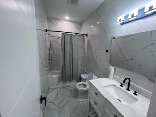 Private Bathroom Room In Cambridge B7 - 6