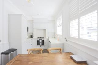Coachman's Cottage- Worthing Beach sleeps 9 - 8