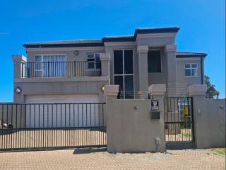 Nala Guest House - Parklands - 0