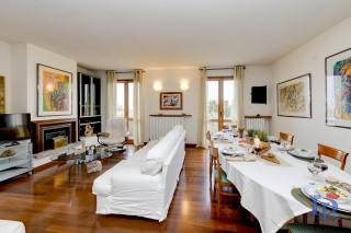DesenzanoLoft Official Partner MARRIOTT Homes & Villas - Gardastar La stella del Lago - Desenzano del Garda - 1
