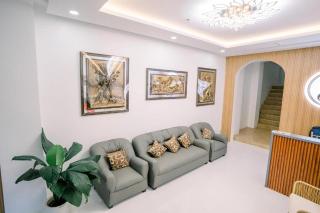 Spotlight Hotel near Hundred Islands Wharf - 7