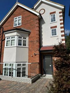 Hybrid Resi - London, New Malden near Richmond - Wimbledon - Malden - 4