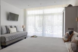 Hôtel La Villa Juan Beach - Juan-les-Pins - 9