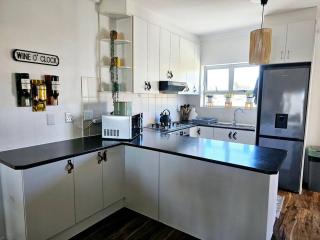 Tus Nua - Langebaan - 6