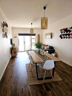 Tus Nua - Langebaan - 3