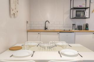 Le Coquelicot - Beau studio Sauna et Jacuzzi - Tassin-la-Demi-Lune - 7