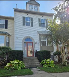 Spacious Quiet 3 Bedrooms Townhome Free Parking, Sleeps-9 - 4