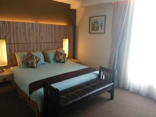 Grand Medallion Hotel - Kuching - 1