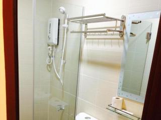 Peach Hill Hotel & Cafe - 4