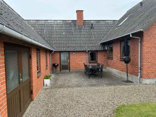 Spacious Holiday Home Near The Beach - Bagenkop - 3
