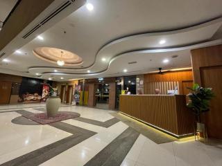 Putra Brasmana Hotel - Kangar - 7