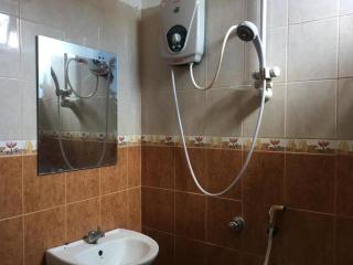 OYO 89653 Anisaa Inn - Kota Bharu - 1