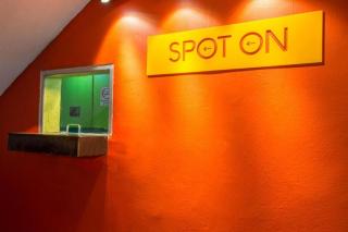 SPOT ON 89788 Musafir Transit Hotel - Nilai - 1