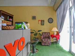 OYO 89922 The Sarina Hotel & Cafe - Jeli - 4