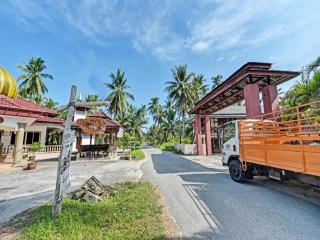 OYO 90278 Redzwan's Beach Resort - Kota Bharu - 5