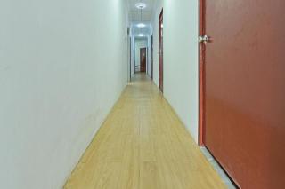 OYO 90431 CZ Hotel - Pasir Puteh - 4
