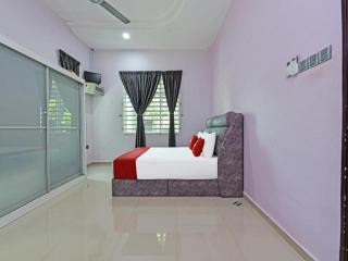 OYO Home 90584 Dz Homestay Bukit Setongkol - Kuantan - 9