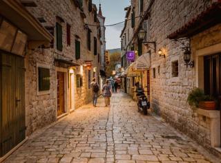 Quiet Family-Friendly Trogir Apartment - Trogir - 0