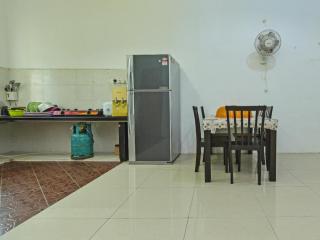 OYO HOME 90646 Casaria Paka Homestay - 3