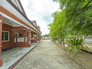 OYO 90642 Twin Mutiara Chalet & Homestay - Jeli - 6
